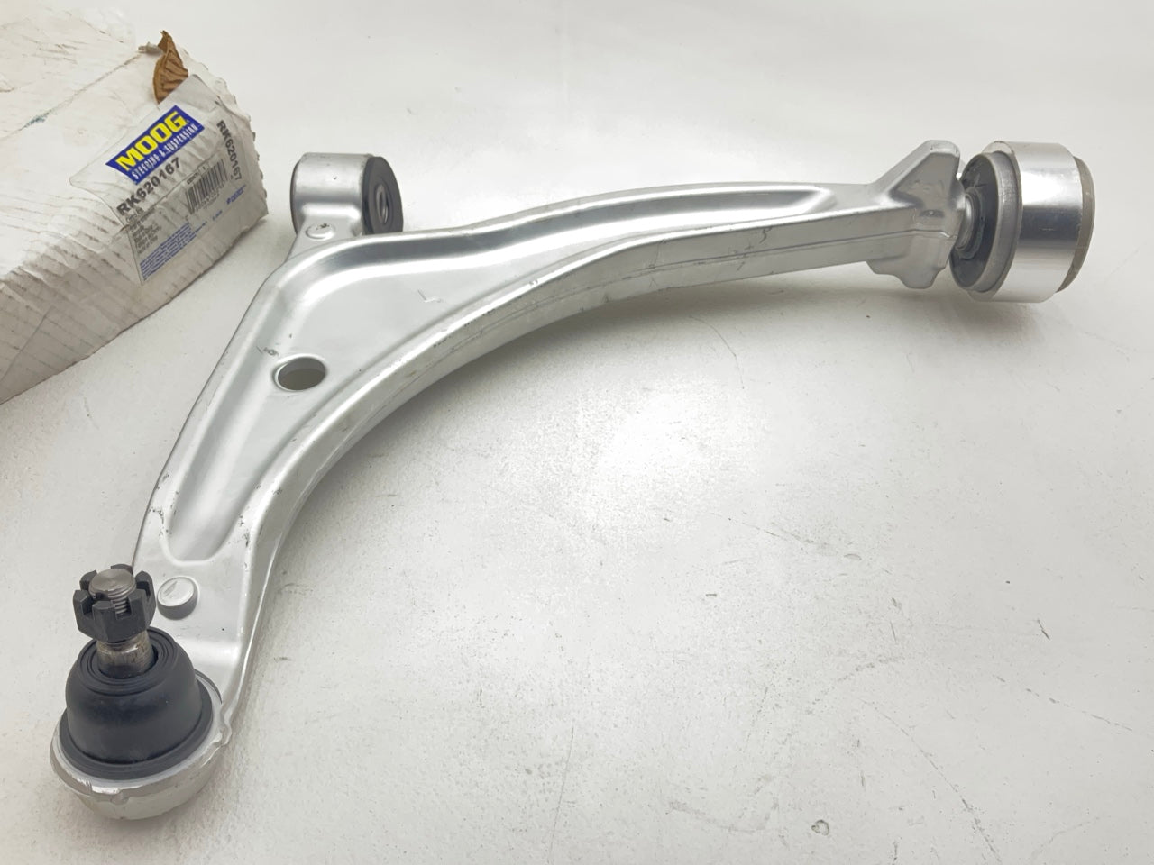 Moog RK620167 Front Left Lower Suspension Control Arm And Ball Joint