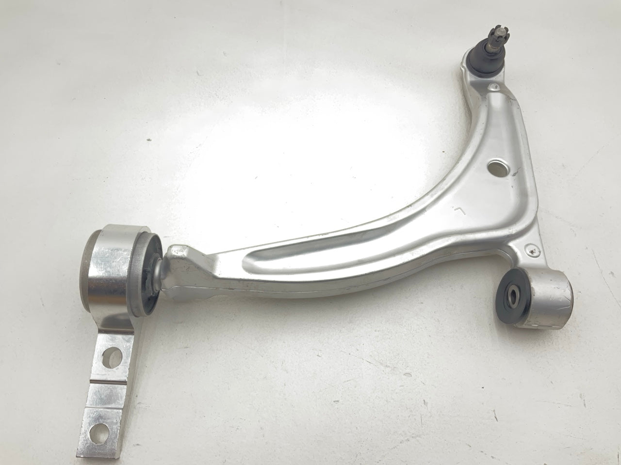 Moog RK620167 Front Left Lower Suspension Control Arm And Ball Joint