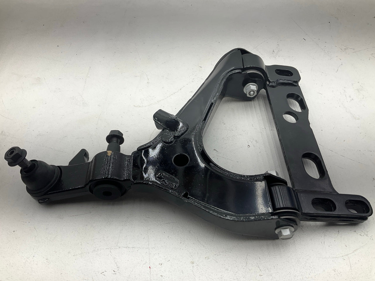 MISSING HARDWARE Moog RK620309 Front Right Lower Control Arm And Ball Joint