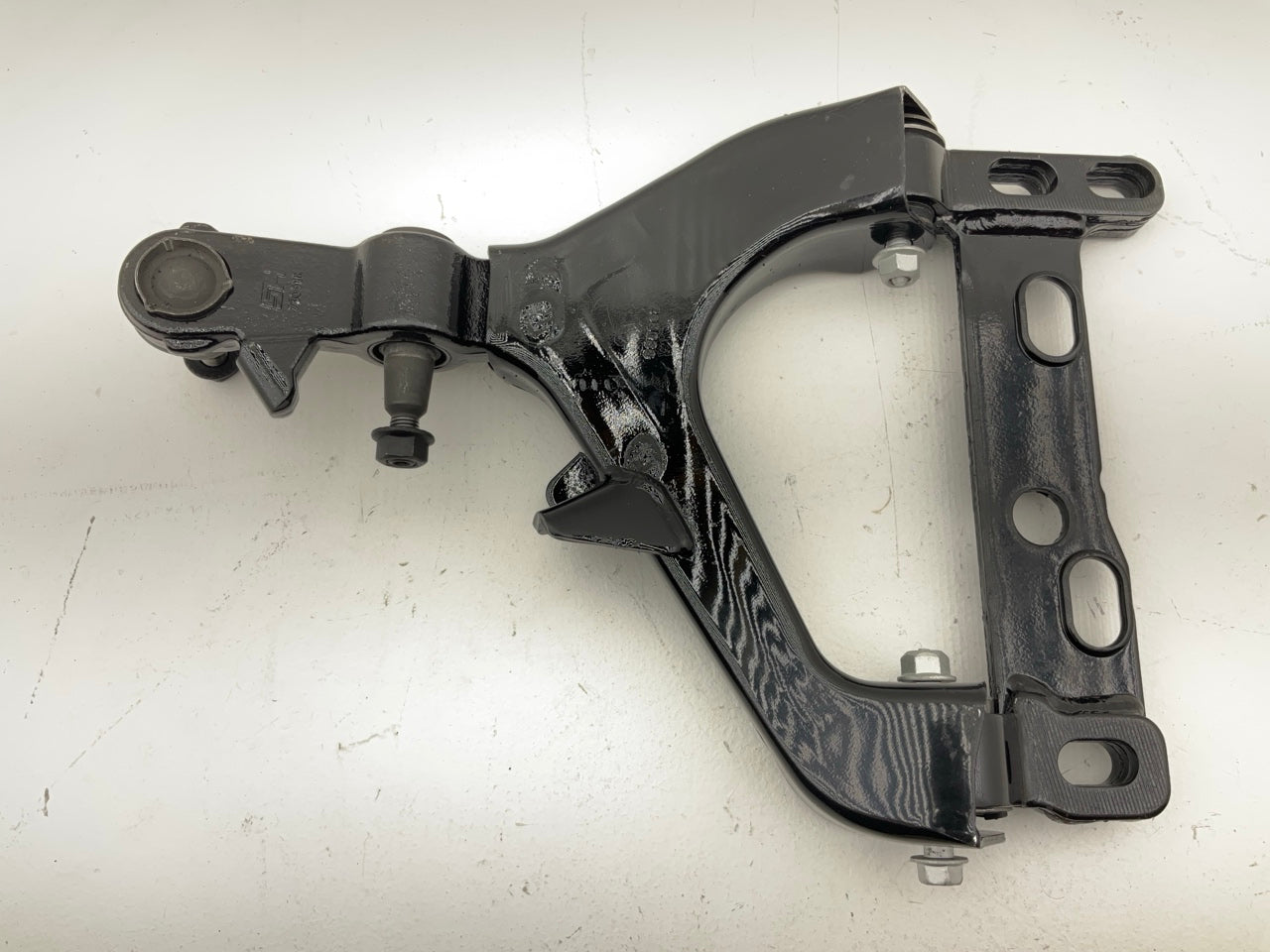 Moog RK620309 Front Right Lower Suspension Control Arm And Ball Joint Assembly