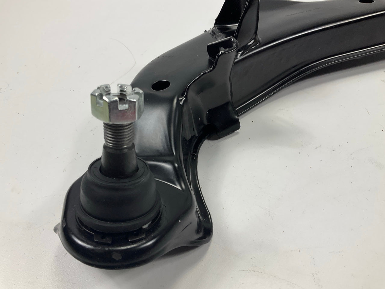 Moog RK620355 Front Left Lower Control Arm 2000-2003 Maxima, 2002-2004 I35