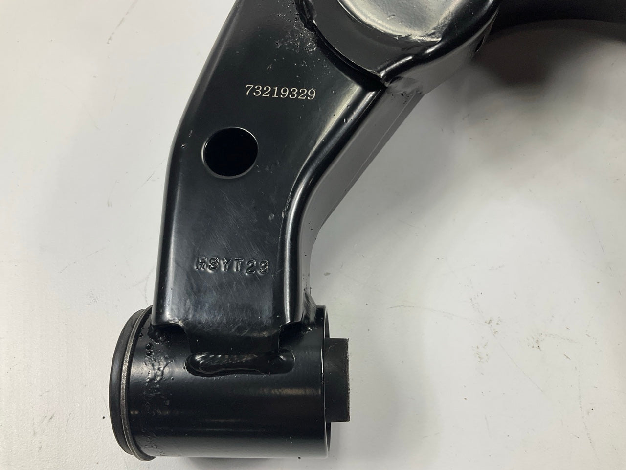 Moog RK620525 Front Right Lower Control Arm For 1998-2007 Toyota Land Cruiser