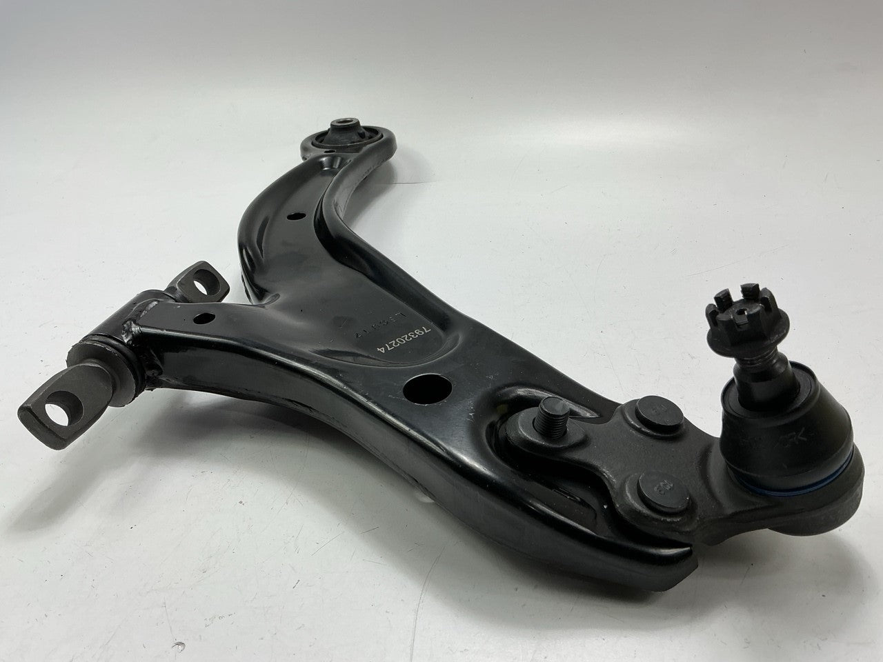 Moog RK620579 Front Left Lower Control Arm And Ball Joint