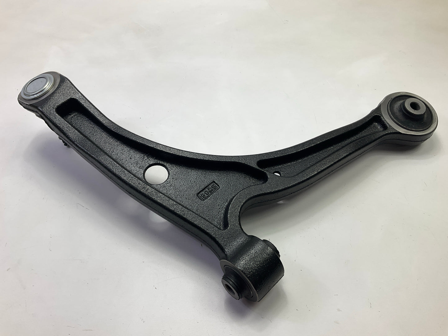 Moog RK621349 Front Left Lower Suspension Control Arm And Ball Joint