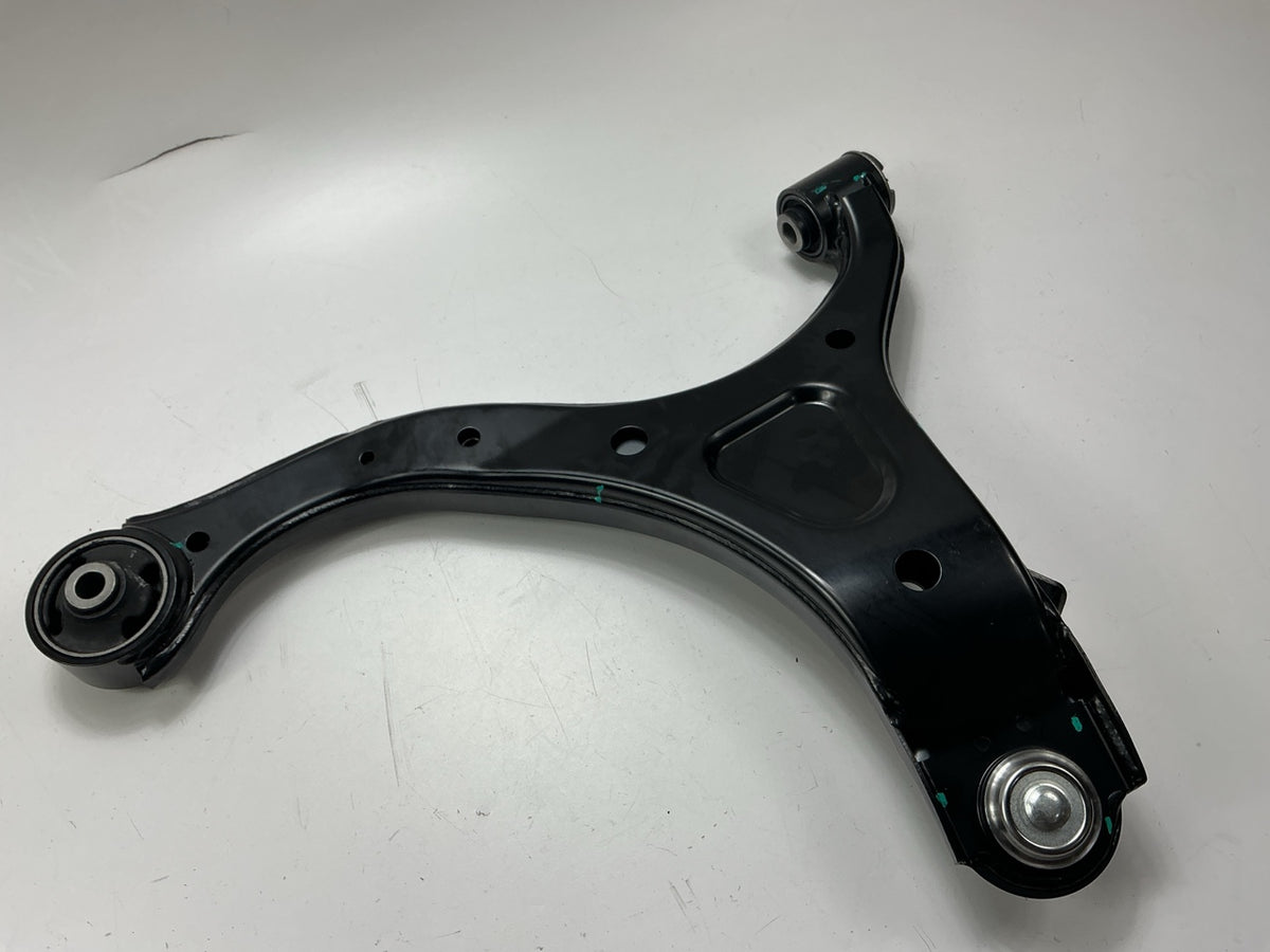Moog RK621685 Front Right Lower Control Arm For 2007-2009 Hyundai Santa Fe