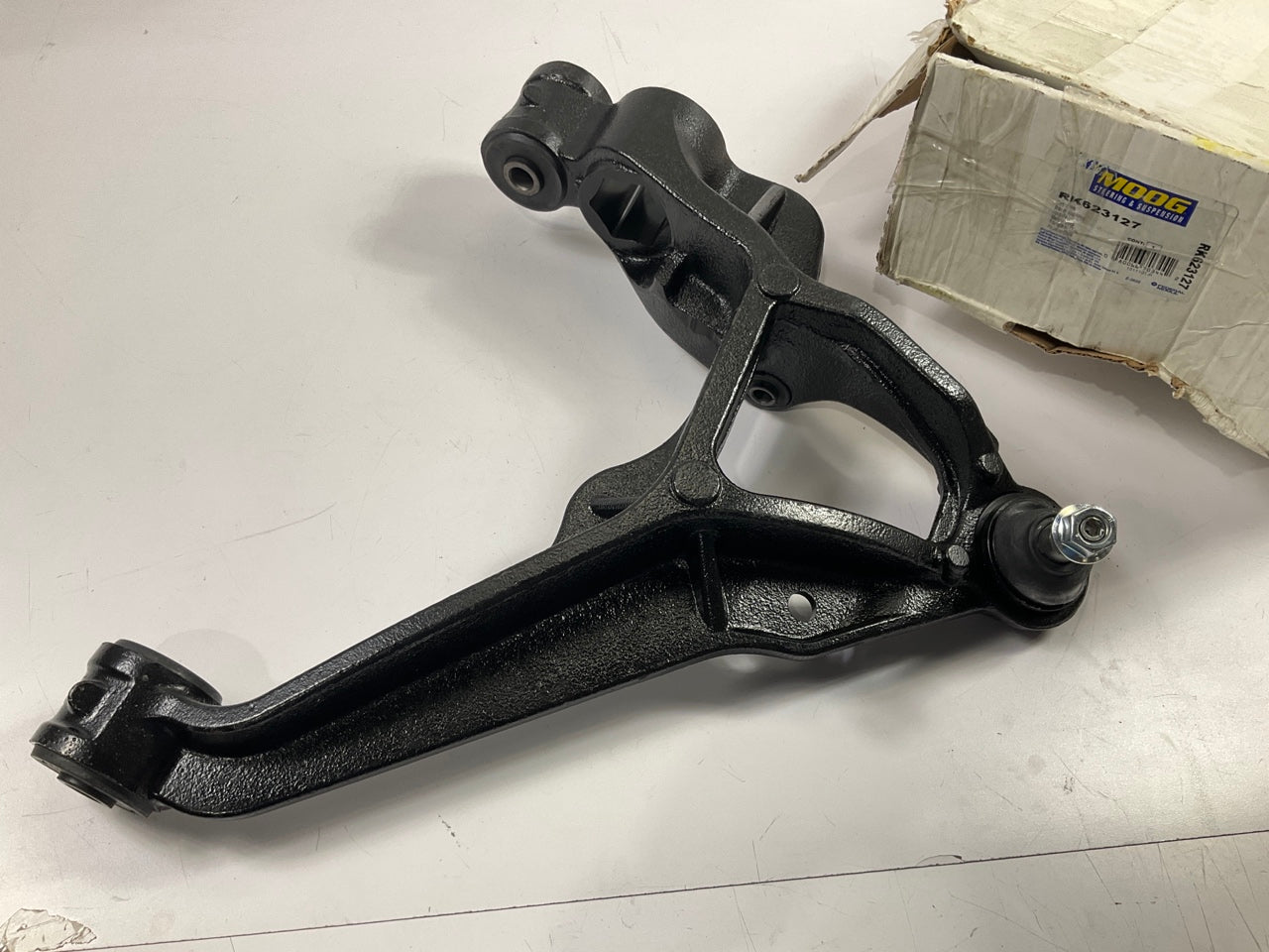 Moog RK623127 Suspension Control Arm And Ball Joint Assembly - Front Right Lower