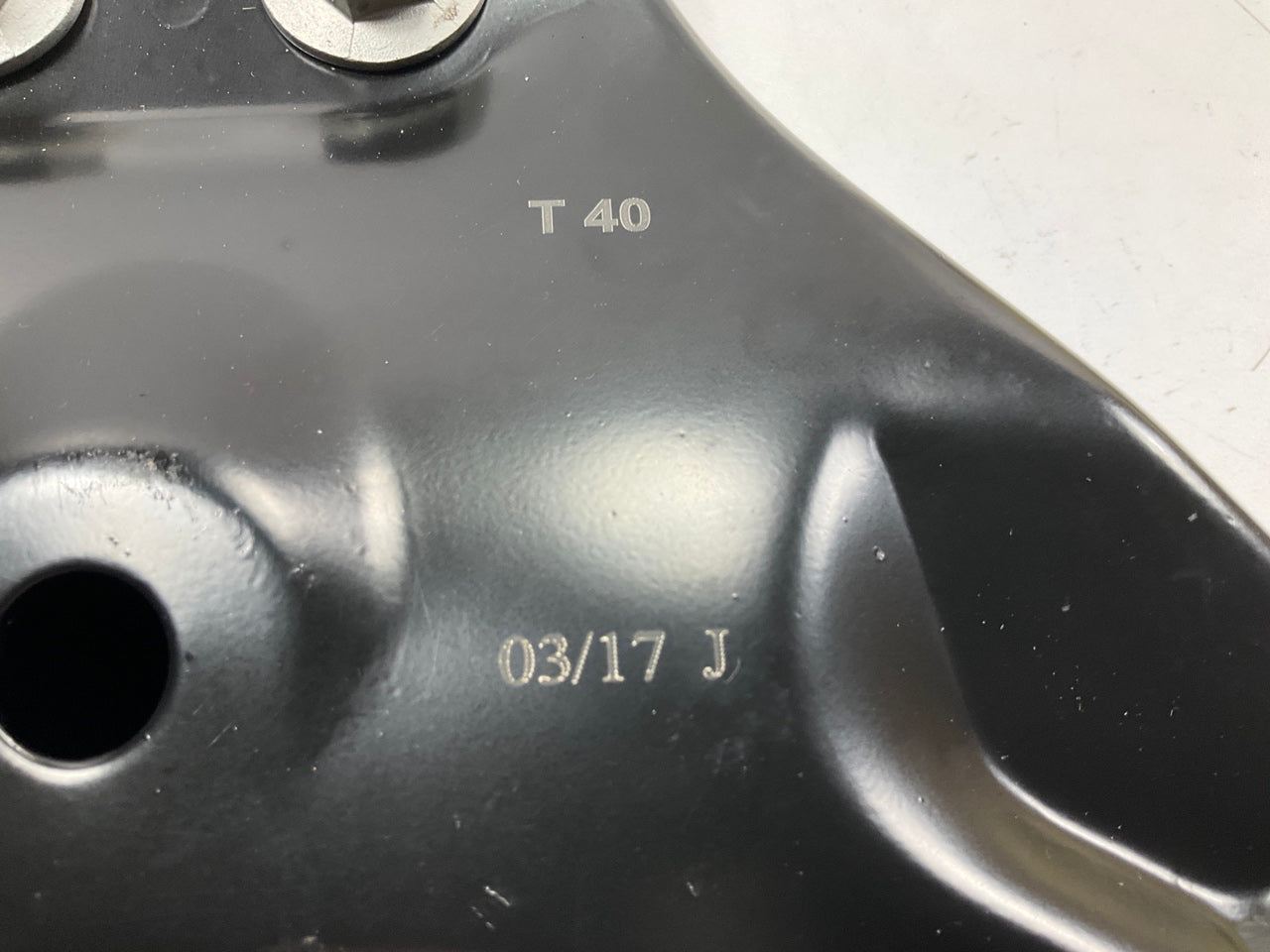 Moog RK641339 Front Right Lower Control Arm For 2005-2009 Hyundai Tucson
