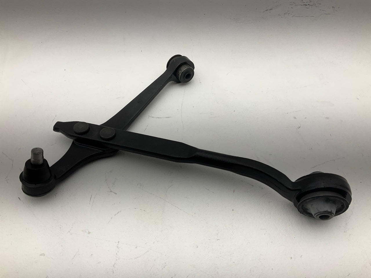 Moog RK80011 Front Right Lower Suspension Control Arm And Ball Joint