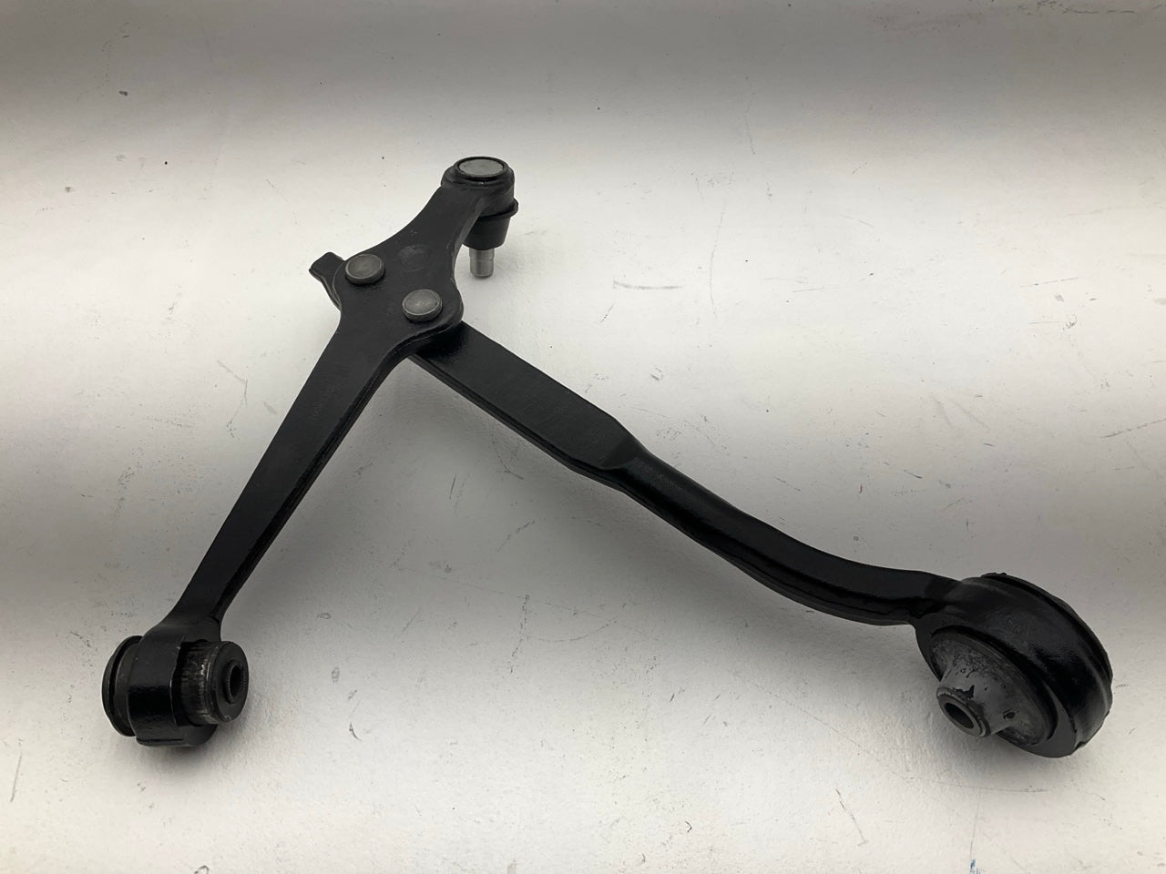Moog RK80011 Front Right Lower Suspension Control Arm And Ball Joint