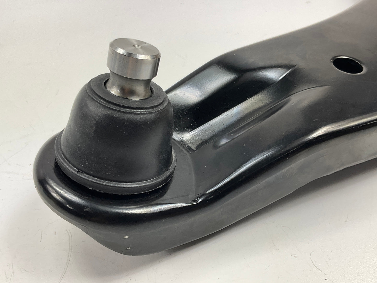 Moog RK80348 Front Right Lower Suspension Control Arm And Ball Joint Assembly