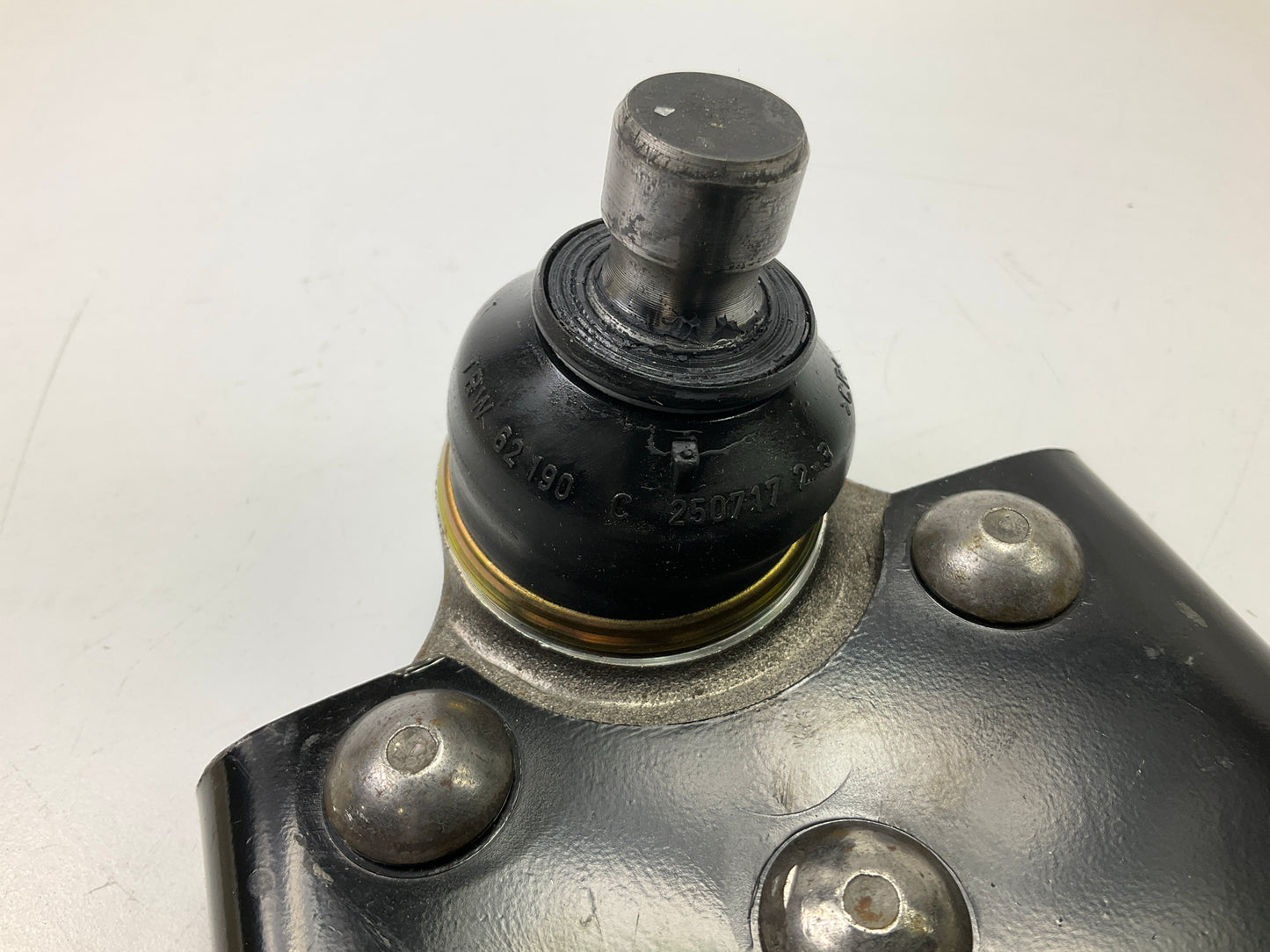 MISSING HARDWARE - Moog RK80387 Front Right Lower Control Arm And Ball Joint