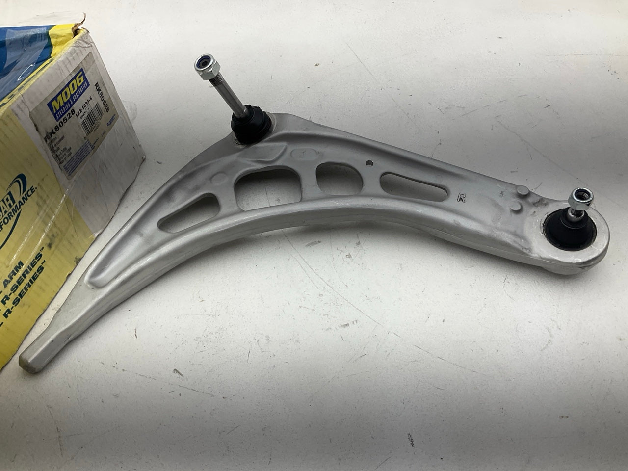 Moog RK80528 Front Right Lower Suspension Control Arm And Ball Joint