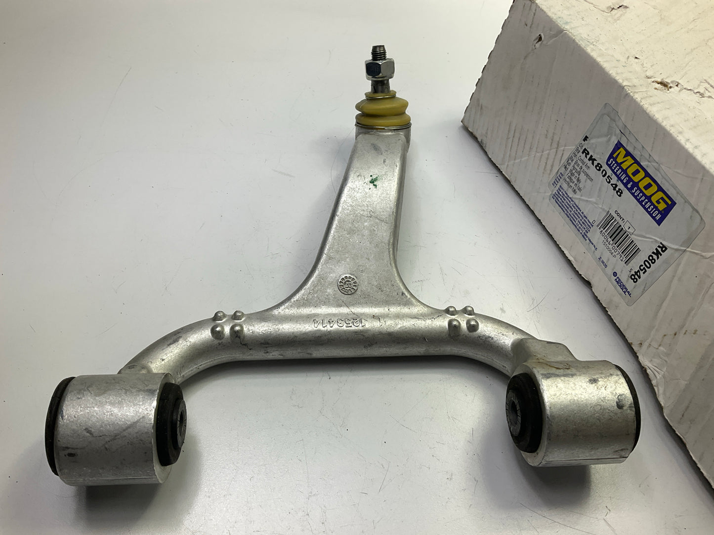 Moog RK80548 Front Left Upper Control Arm And Ball Joint