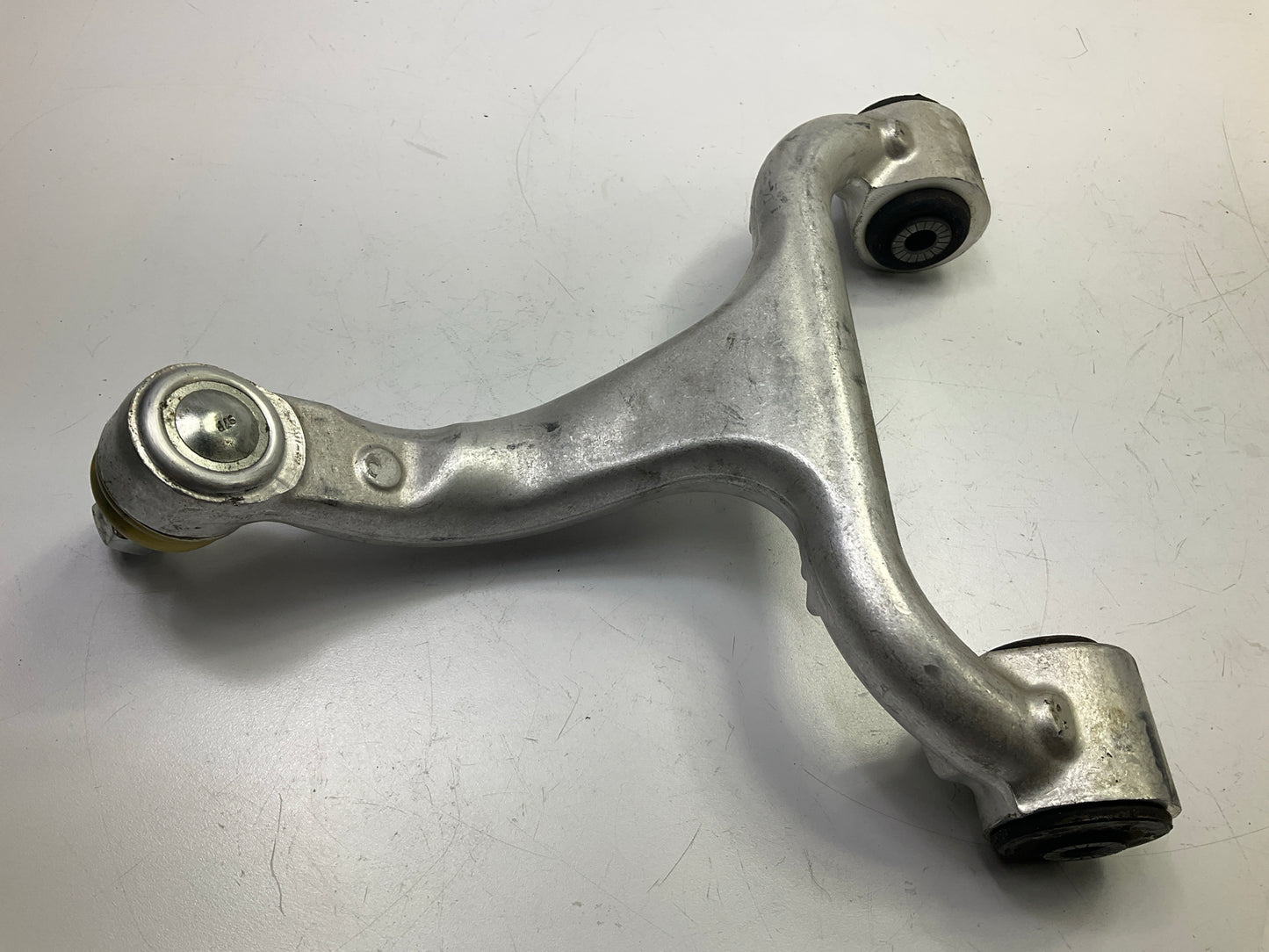 Moog RK80548 Front Left Upper Control Arm And Ball Joint