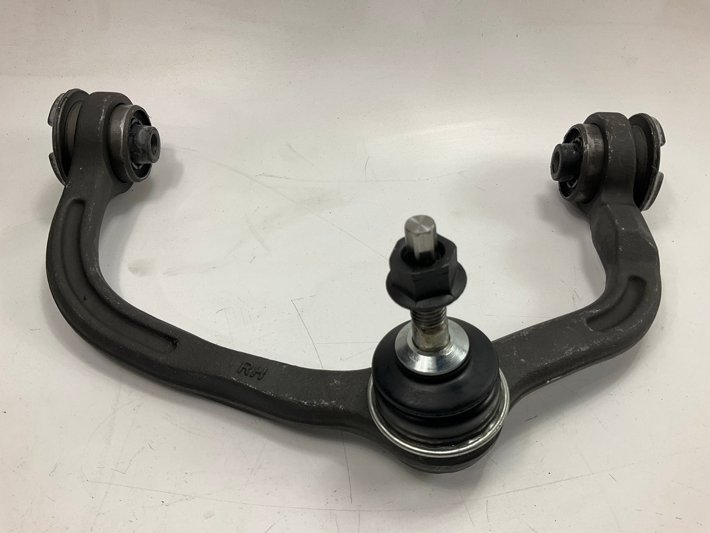 Moog RK80712 Front Right Upper Control Arm And Ball Joint 03-06 Expedition