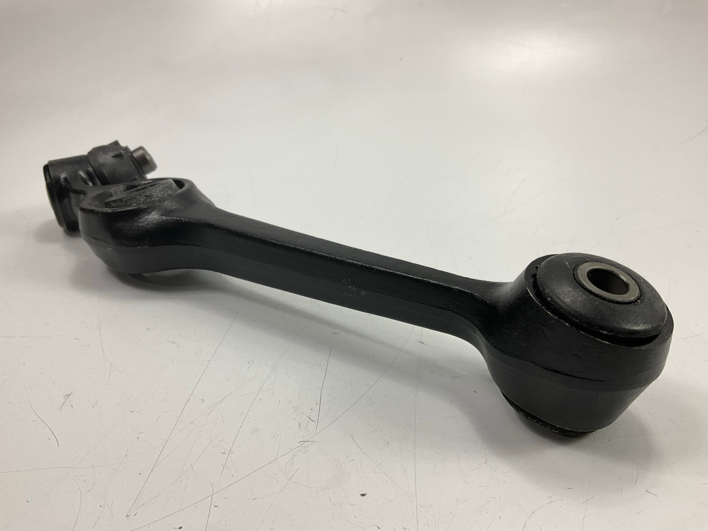 Moog RK8423 Front Left Lower Suspension Control Arm And Ball Joint Assembly