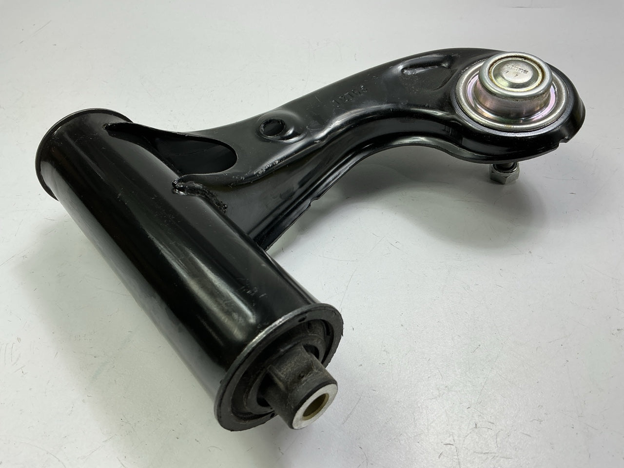 Moog RK90423 Front Left Upper Control Arm And Ball Joint