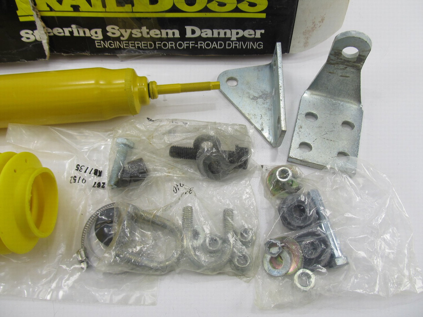 Moog SSD94 TrailBoss Front Steering Stabilizer Damper Kit