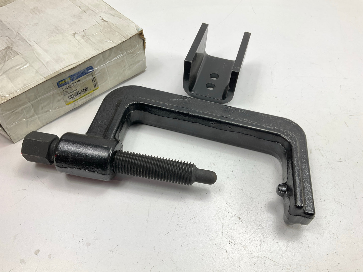 Moog T40016 Automotive Torsion Bar Load Kit Clamp Tool - Safely Load & Unload