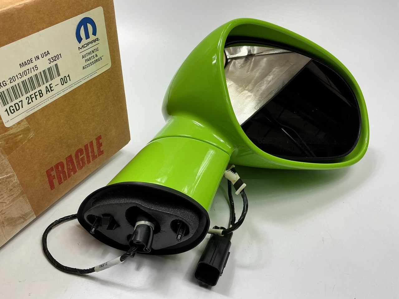 NEW OEM 1GD72FFBAE Right Passenger Door Mirror For 2014 Dodge Challenger SUBLIME