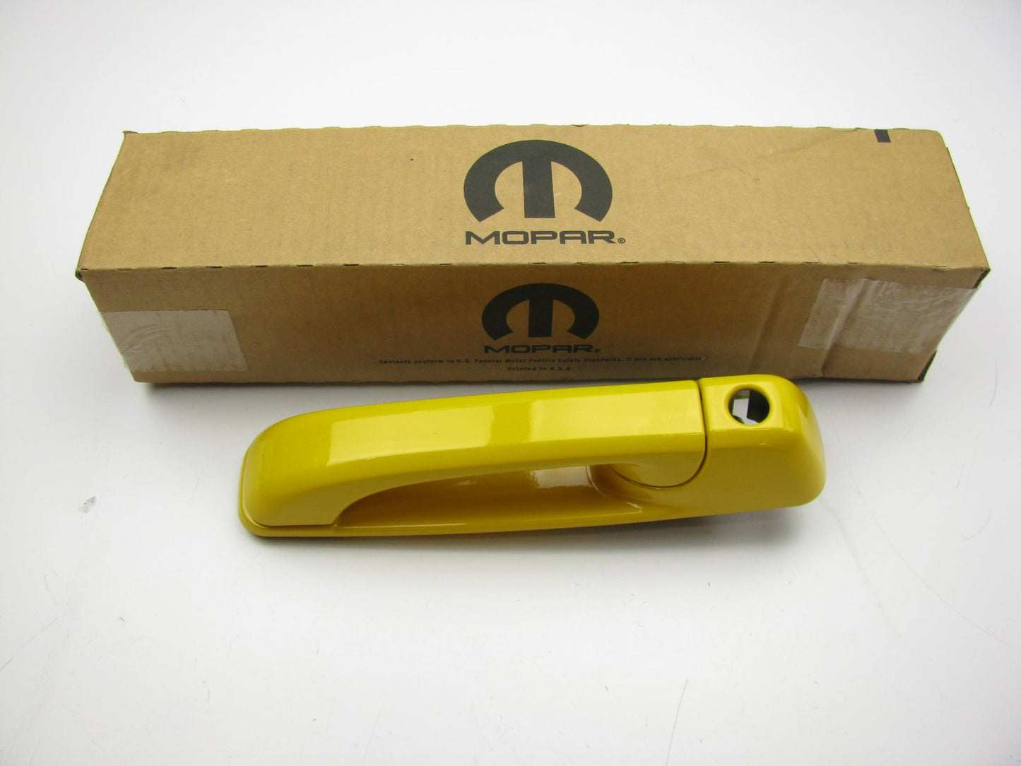 NEW - OEM FRONT LEFT Exterior Door Handle YELLOW 1GH21EYBAC For 2009 Ram 1500