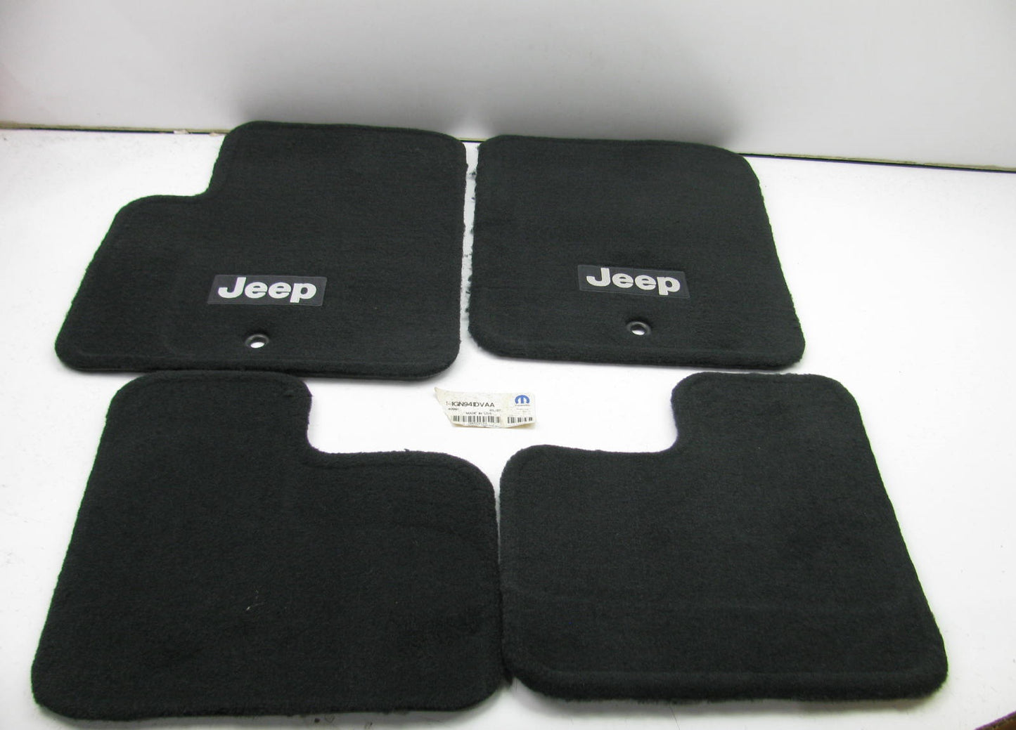 NEW GENUINE 1GN941DVAA FRONT/REAR Floor Mats BLACK OEM For 2007 Compass Patriot