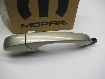 NEW - OEM 1NA54FKGAD Front Right Exterior Door Handle For Mopar