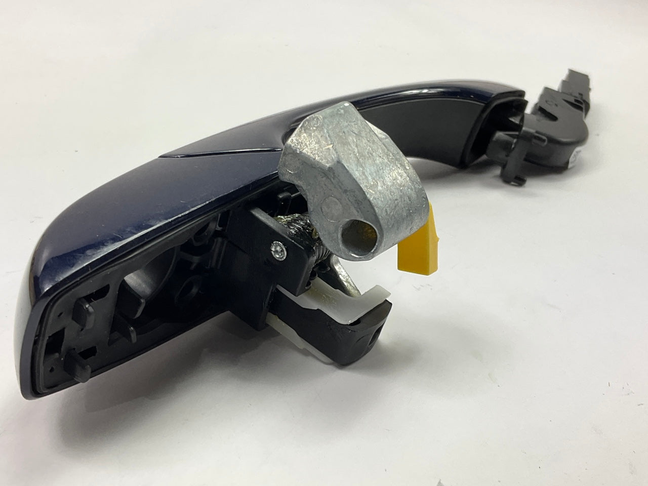Mopar 1VT35KBUAC Mariner Blue Left Door Handle OEM 12-14 VW Routan W/ Keyless