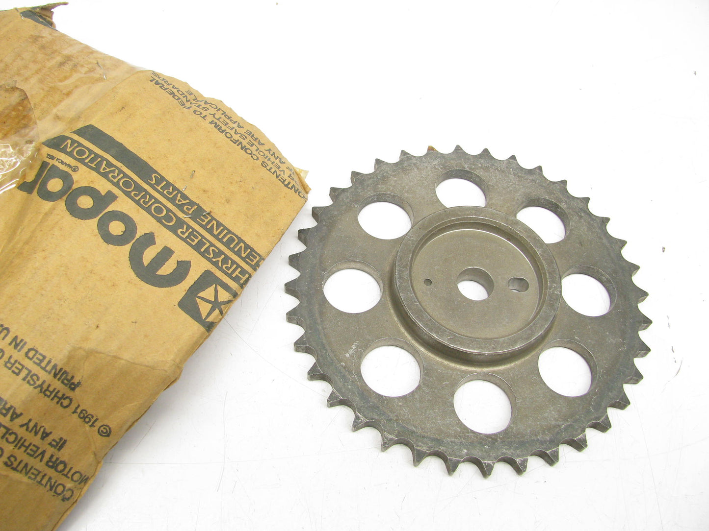NEW - OEM Mopar 33002978 Engine Timing Camshaft Sprocket For 1987-93 Jeep 4.0L