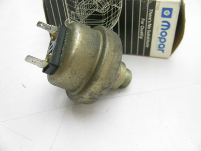 NEW OEM 3747999 Engine Cooling Thermostatic Fan Switch For 85-87 Chrysler 2.2L