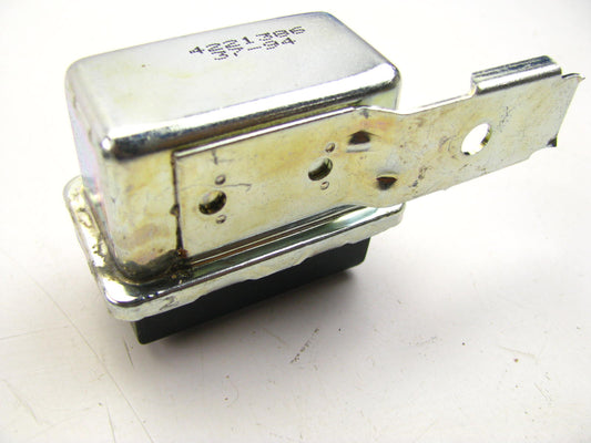 NEW - OEM Mopar 4221386 Engine Cooling Fan Motor Relay
