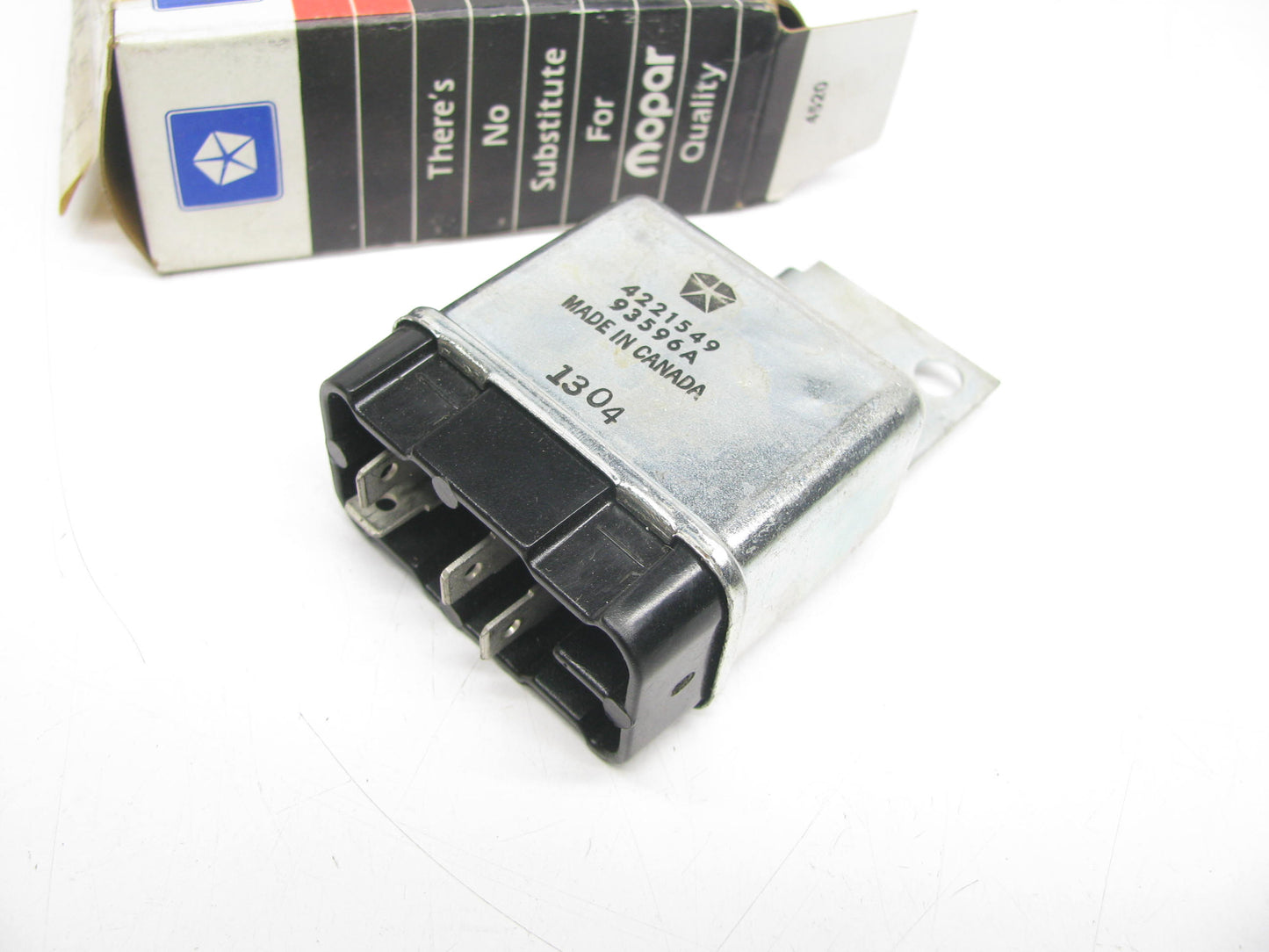 NEW GENUINE 4221549 A/C Cut Out Relay 4221549 OEM For 1984 Charger