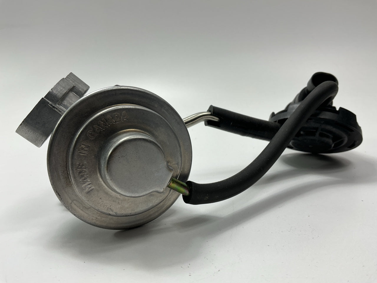 NOS OEM Mopar 4287827AB EGR Valve For 1997-2000 Stratus, Breeze 2.0L