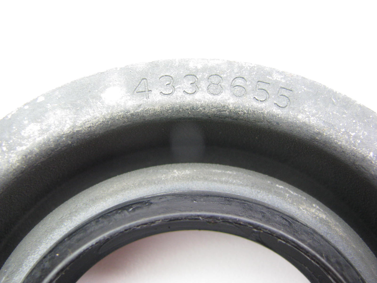 NEW - OEM 4338655 Rear Axle Seal For 1997-1999 Dodge Dakota