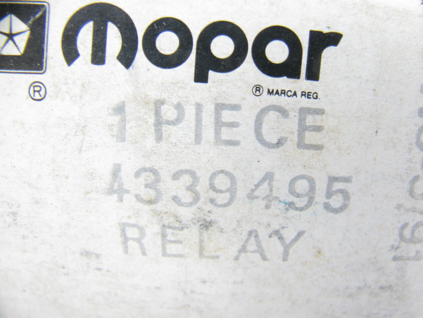 NEW GENUINE 4339495 A/C Compressor Cut-Out Relay 4221576 For Mopar