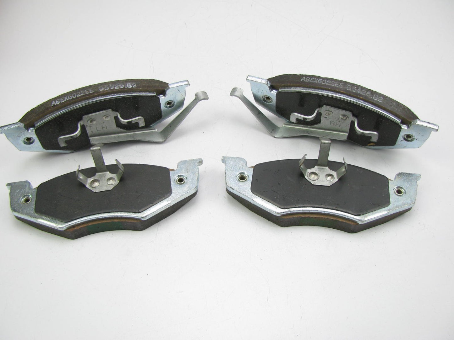 NEW - OEM 4383934 Front Disc Brake Pads For Mopar