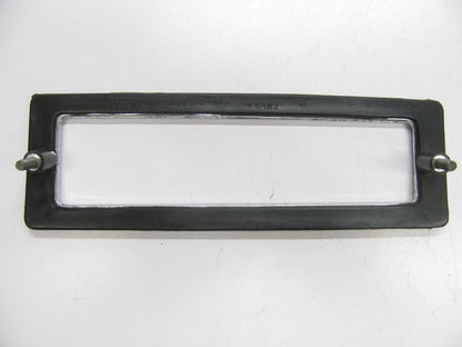 OEM  04399057  Cornering Lamp Light Bezel 04399057 For 89-93 New Yorker