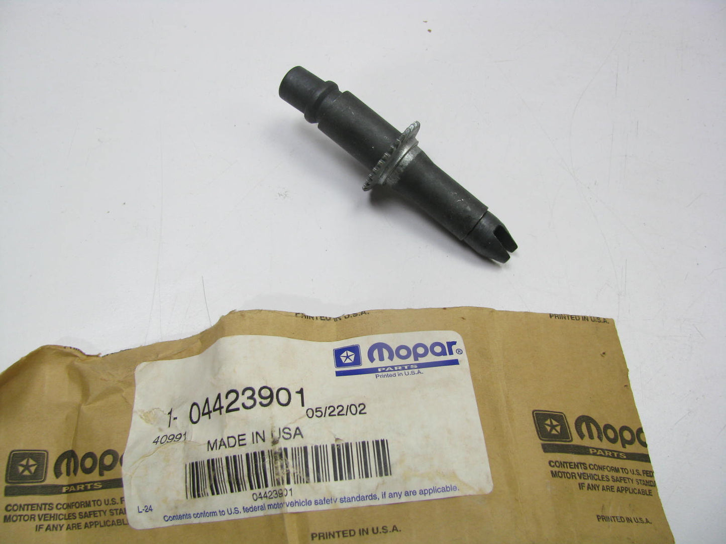 NEW - OEM Mopar 4423901 Rear Left Parking Brake Adjusting Screw Assembly