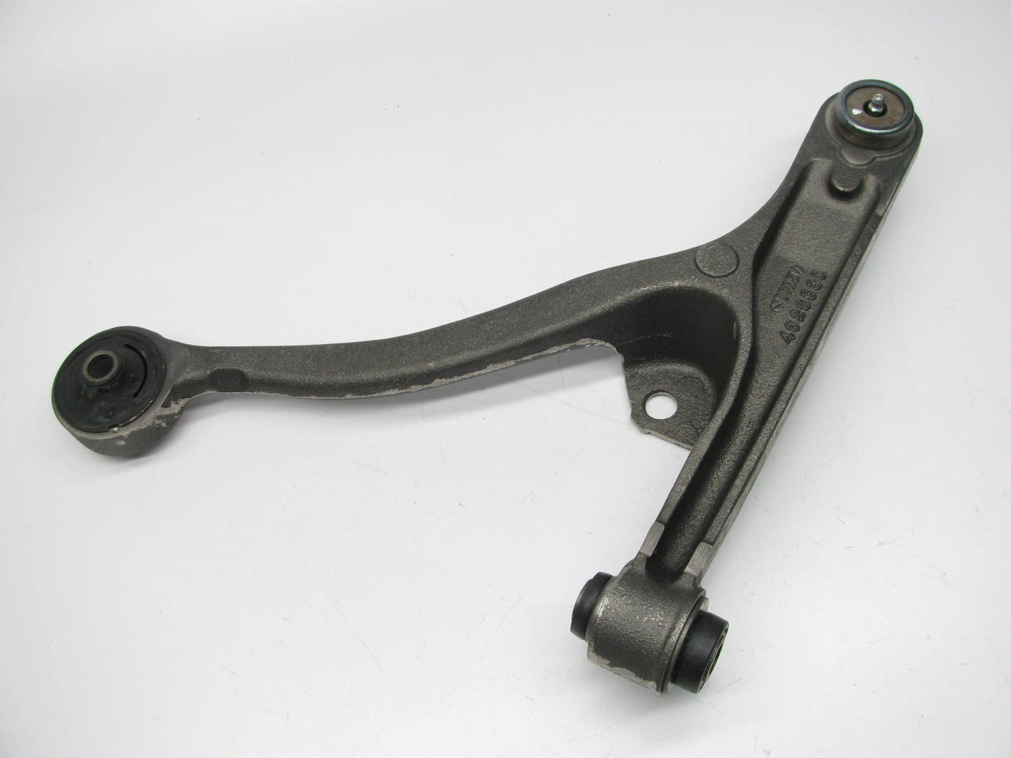 NEW - OEM 4509774 FRONT RIGHT LOWER Suspension Control Arm For 97-99 Dodge Neon