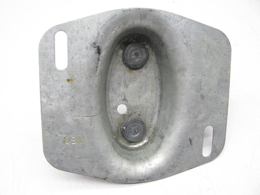 NEW - OEM Mopar 4584050 Rear Bumper Reinforcement Bracket