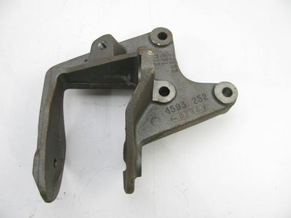 NEW OEM Rear Engine Mount Bracket 4593253AB For 95-00 Stratus, Cirrus Breeze 2.0