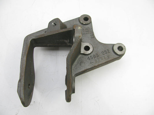 NEW OEM Rear Engine Mount Bracket 4593253AB For 95-00 Stratus, Cirrus Breeze 2.0