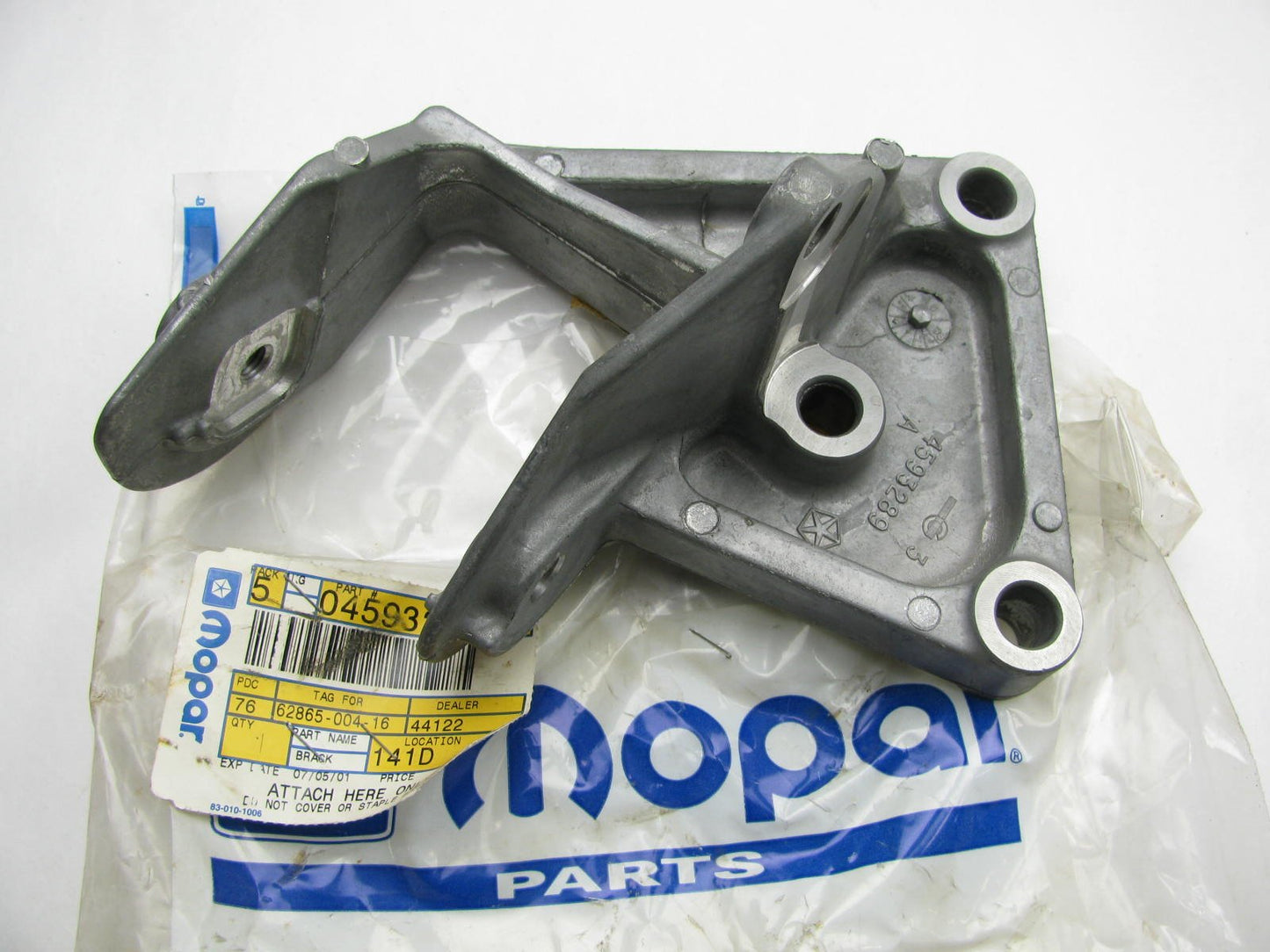 Rear - Auto Trans - 4593289 Engine Torque Reaction Bracket