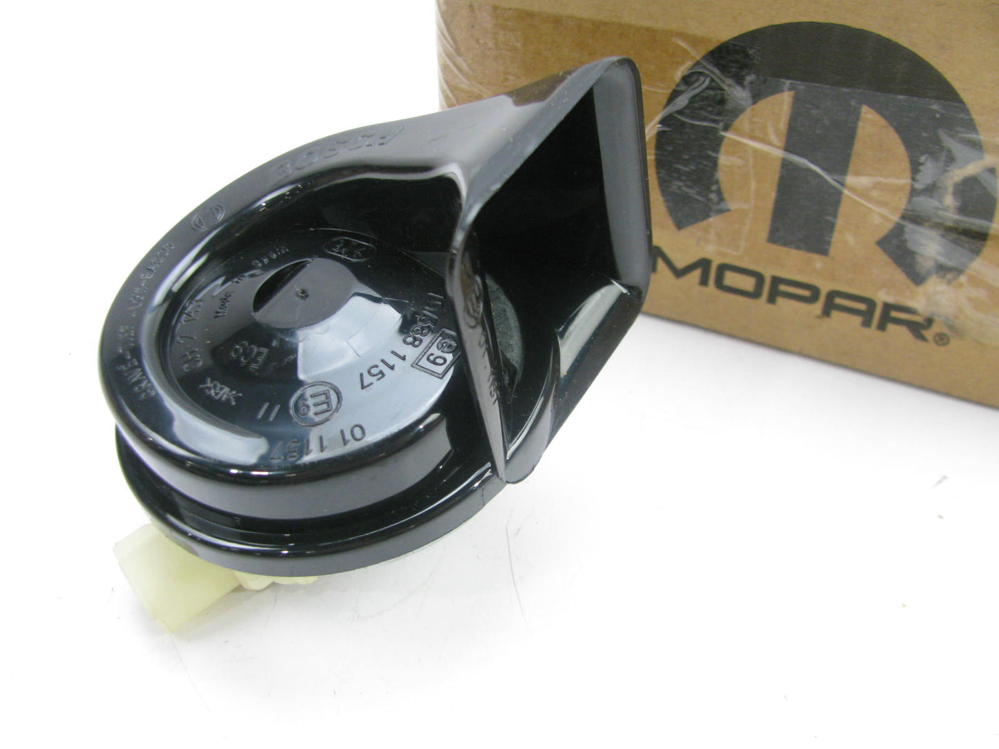 OEM  Low Note Horn 04685905AF For  Pacifica 2004-2008