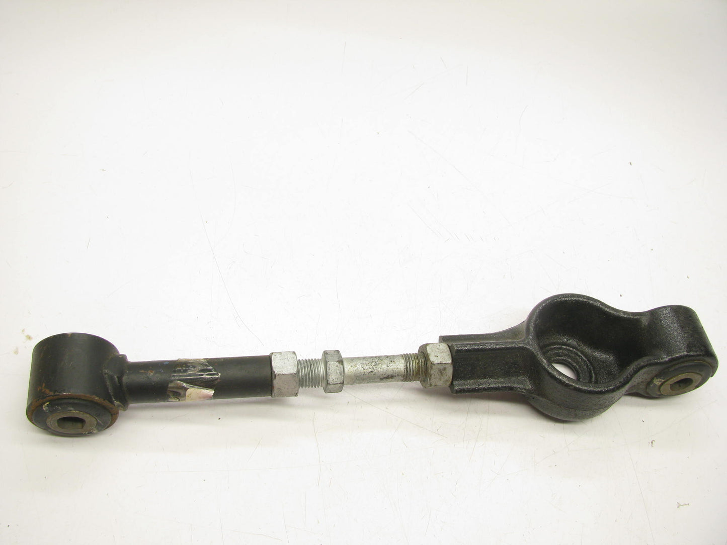 NEW 4695388 REAR Lower Lateral Link Arm OEM For 97-00 Breeze Cirrus 00 Stratus