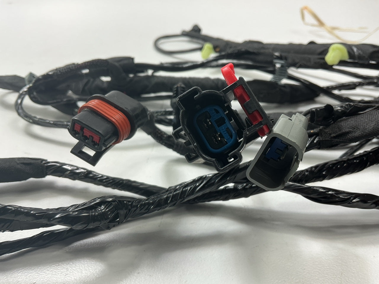 Mopar 4707552  Liftgate Wiring Wire Harness For 1997-1998 Chrysler Minivan