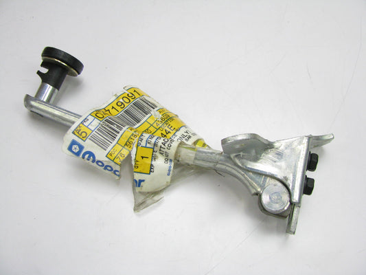 NEW GENUINE OEM 4719091 RIGHT Sliding Door Hinge For 93-95 Chrysler MINI VANS