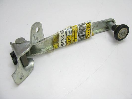 NEW GENUINE OEM 4719091 RIGHT Sliding Door Hinge For 93-95 Chrysler MINI VANS
