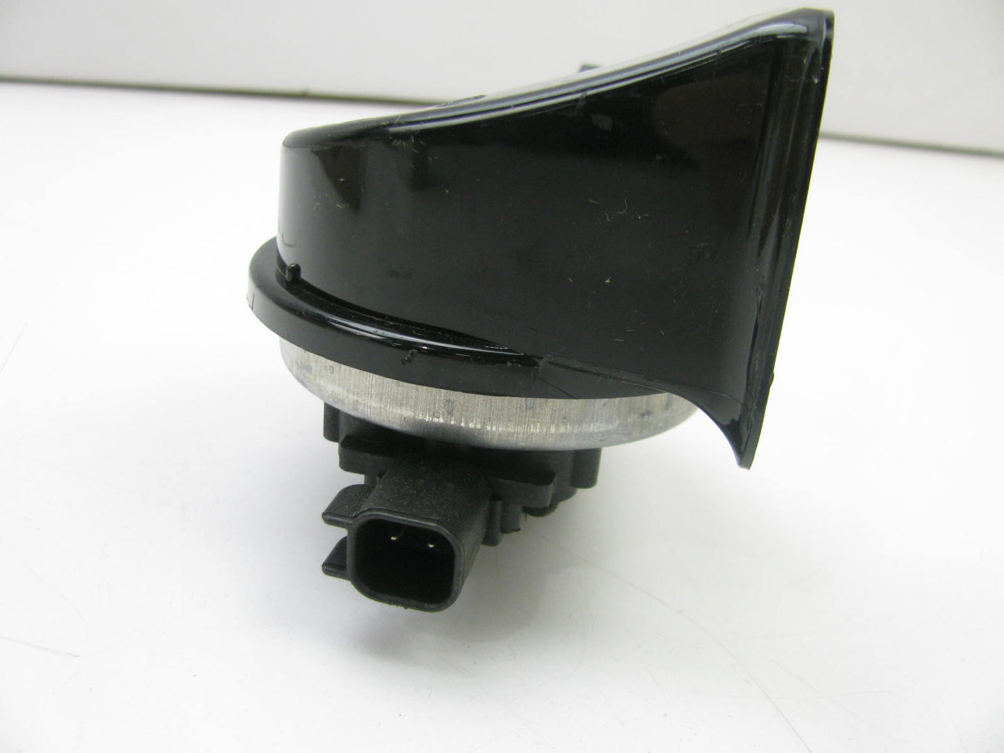 OEM High Note Horn W/bracket 04760944AE For 03-10  Viper