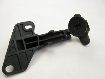 NEW RIGHT Vent Window Rear Quarter Window Glass Latch OEM For Mopar 4797154